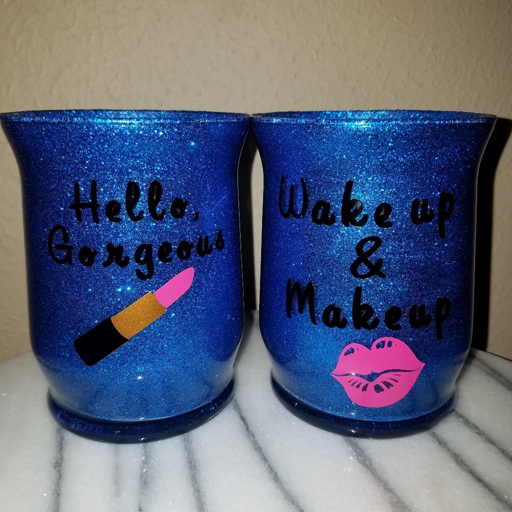 Custom makeup brush holders